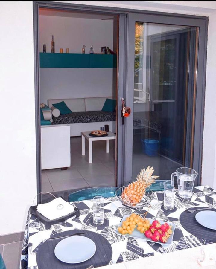 Apartamento Vela Bianca Premium Letojanni Exterior foto